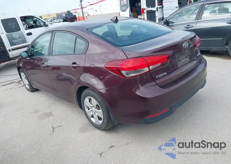 2017 Kia Forte Lx z USA, uszkodzony, nr VIN 3KPFL4A75HE108766